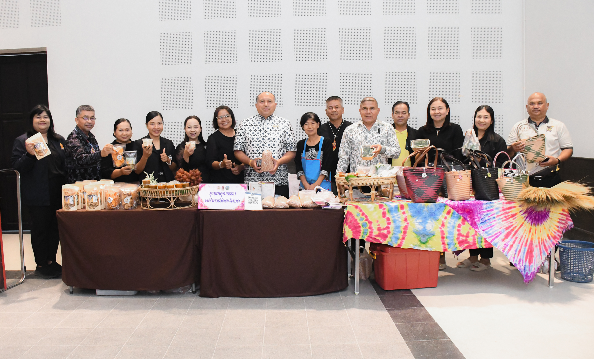 พัทลุงเปิดตลาดนัดคุณธรรม ขับเคลื่อนพลัง &ldquo;บวร&rdquo; สู่การสร้างสังคมคุณธรรมอย่างยั่งยืน&nbsp;
